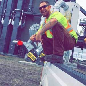 Meet your Posher, Nicholas